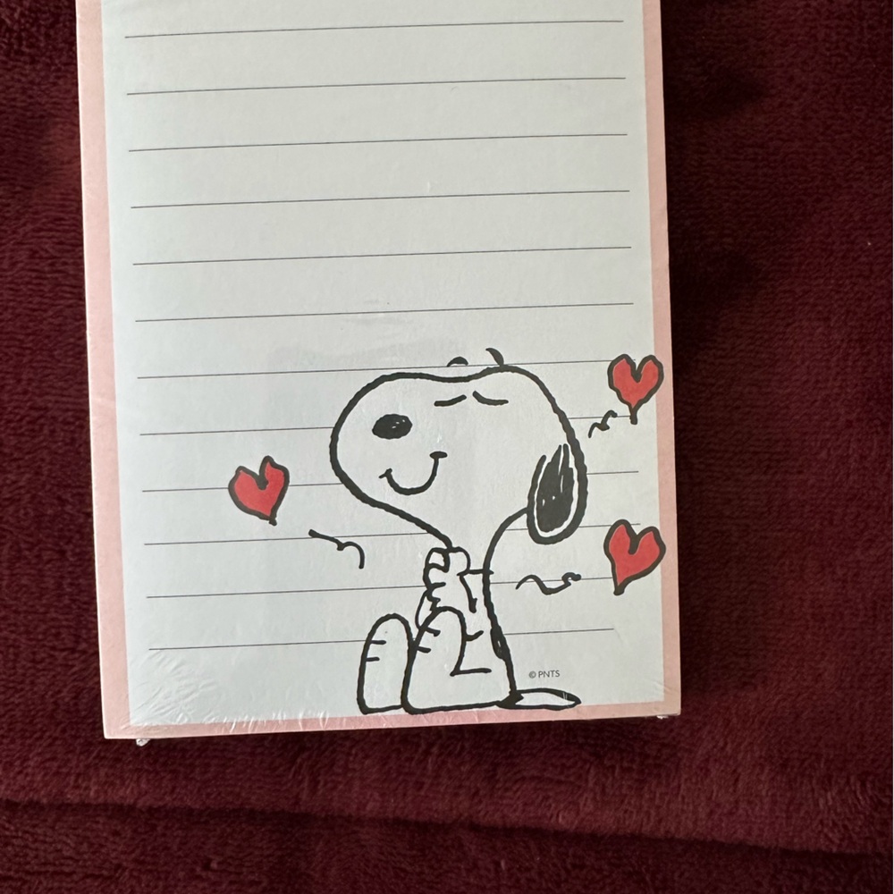 NWT ~ ♥️ Valentines Day ♥️Snoopy Notepad Set with Hearts - Picture 3 of 5